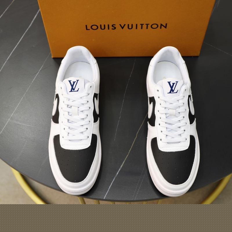 l**is V*t*n sneakers